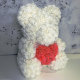 Мишка из роз с красным сердцем 40 см Молочный - Изображение 87685