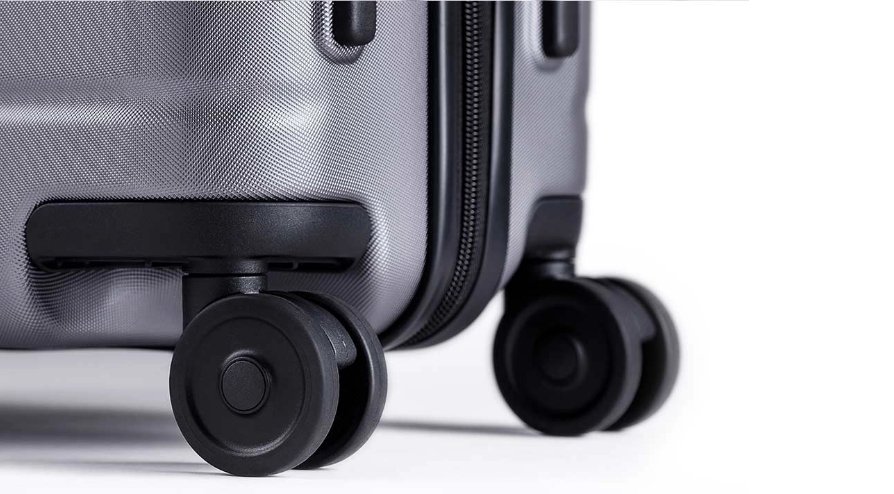Чемодан Xiaomi Mi Suitcase Series 24" Чёрный LXX03RM от Kremlinstore