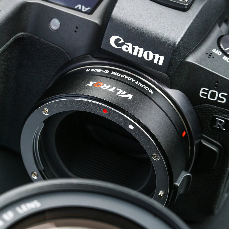 Адаптер Viltrox EF-EOS R для объектива Canon EF (Уцененный кат. А) уцEF-EOS R - фото 2
