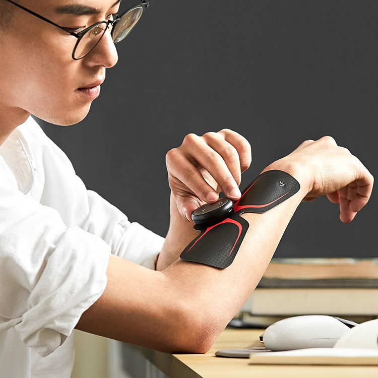 Массажер для тела с электрическо-импульсной стимуляцией нервов и мышц Xiaomi LeFan Magic Sticker LF-H105 Чёрный - фото 2