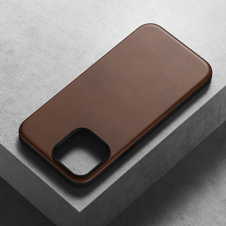 Чехол Nomad Modern Leather MagSafe для iPhone 13 Pro Max Коричневый NM01059585