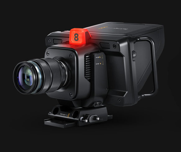 Кинокамера Blackmagic Studio Camera 4K Plus CINSTUDMFT/G24PDD - фото 1