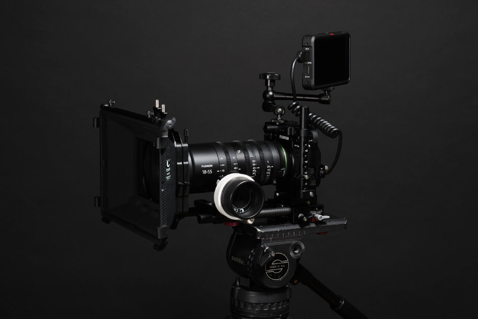 Беззеркальная камера Fujifilm X-T4 Kit Fujinon XF 16-80mm F4 R OIS WR Серебро